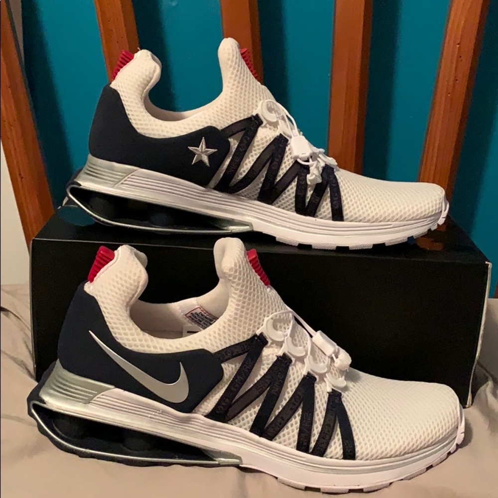 Brand new Nike shoes